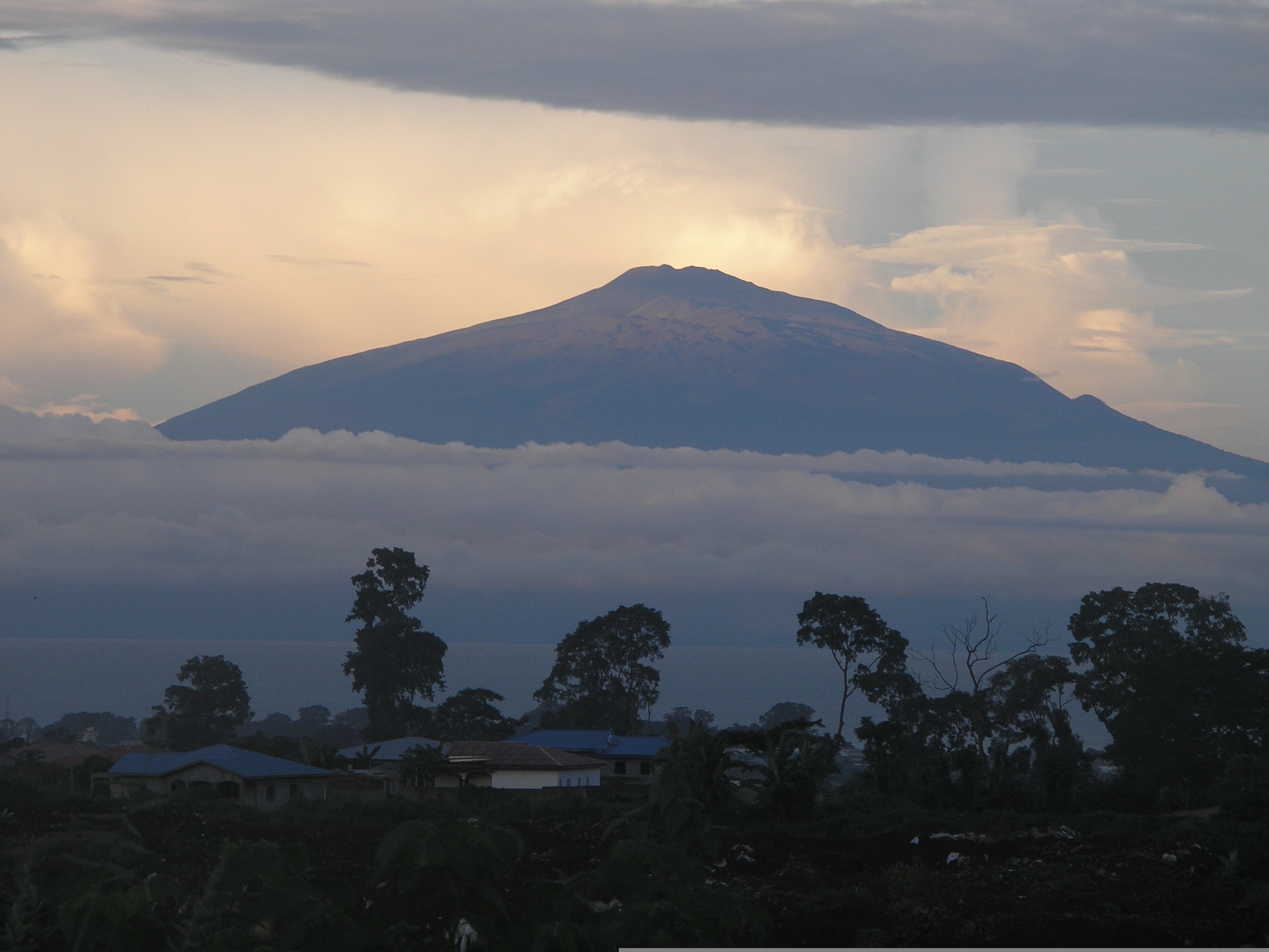 Equatorial Guinea hero image 0